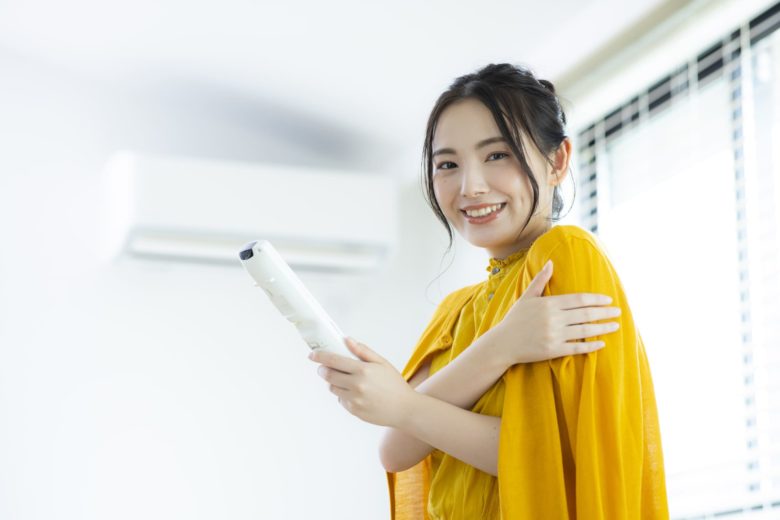 エアコンだけでは寒い！冬の脱毛サロン・美容室・エステサロンの暖房対策ガイド